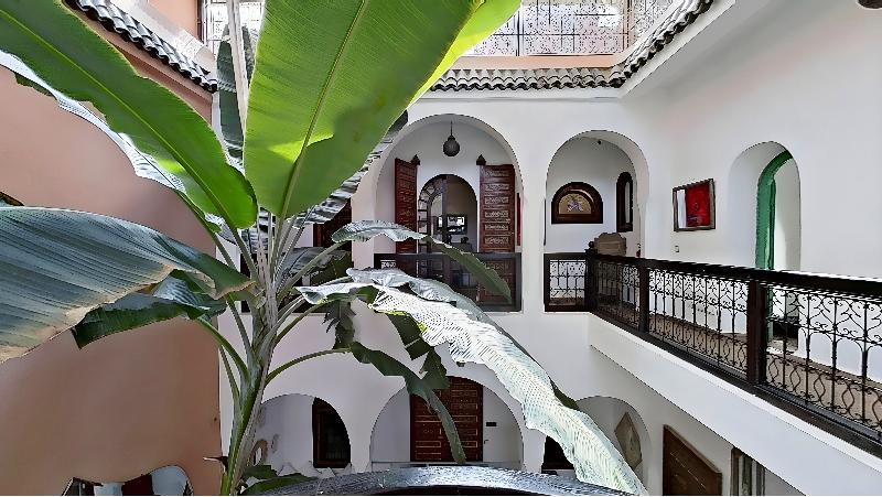 Riad El Grably - Genel