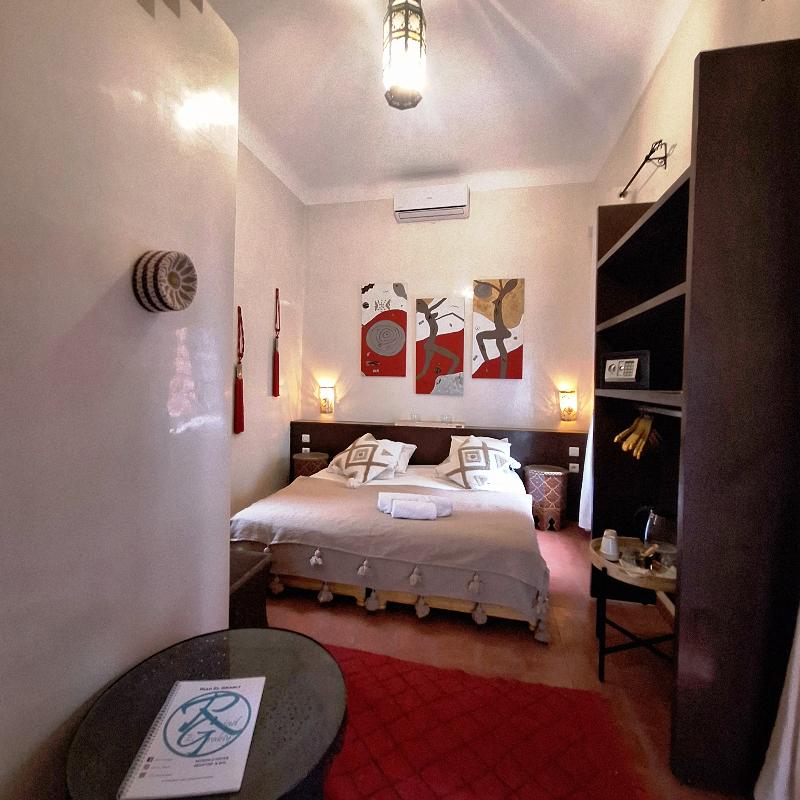 Riad El Grably - Oda
