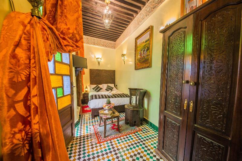 Riad Ghita - Oda