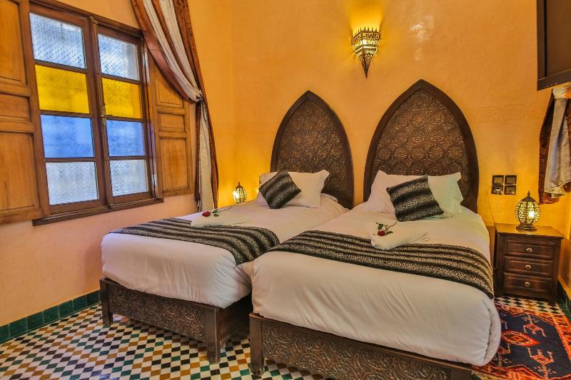 Riad Ghita - Oda