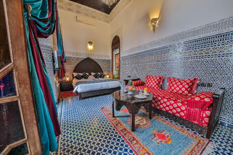 Riad Ghita - Oda