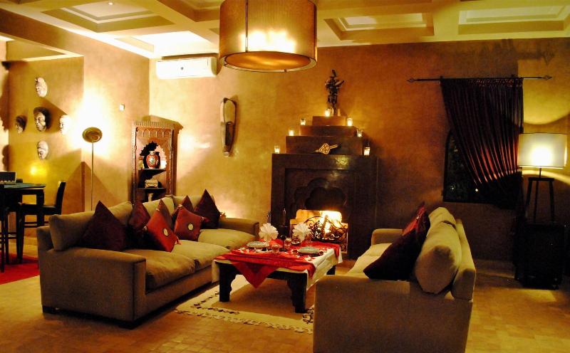 Kasbah Al Mendili Private - Bar