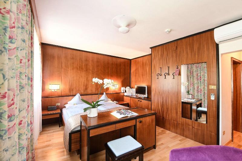 Hotel Juliane - Genel