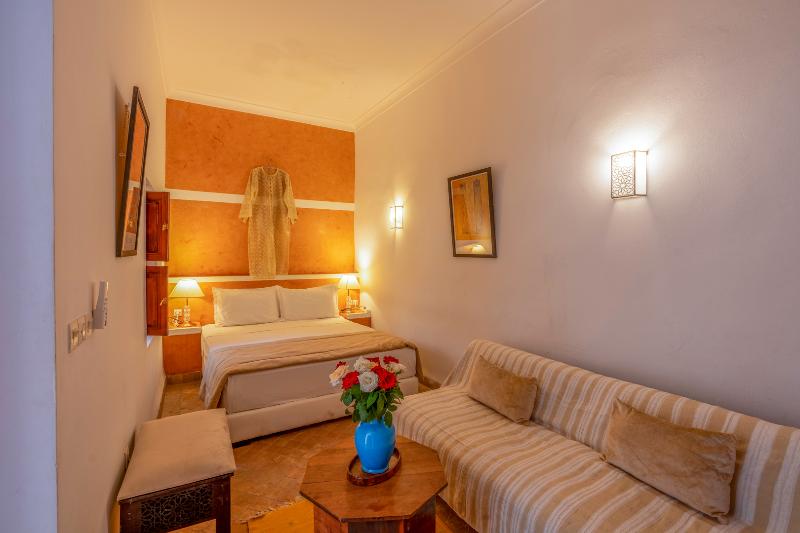 Riad Saba - Oda