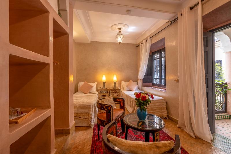 Riad Saba - Oda