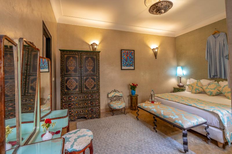Riad Saba - Oda