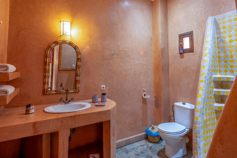 Riad Saba - Oda