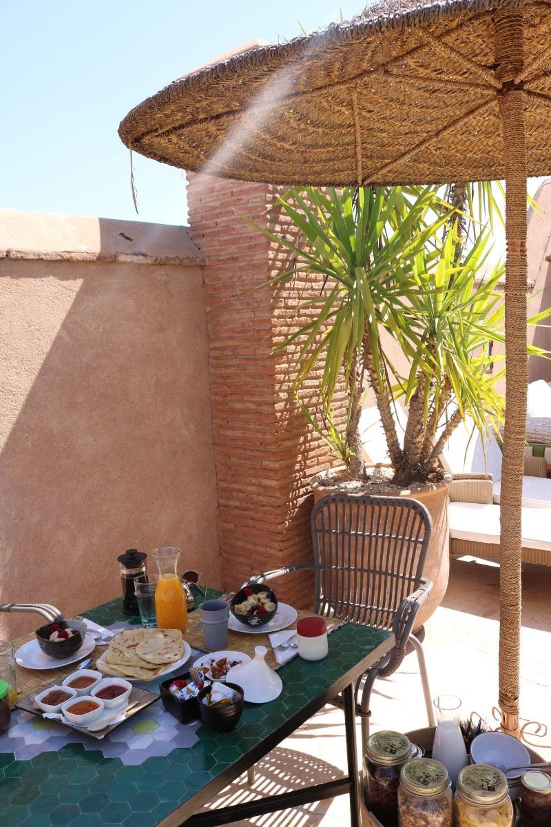Ryad Dyor - Restoran