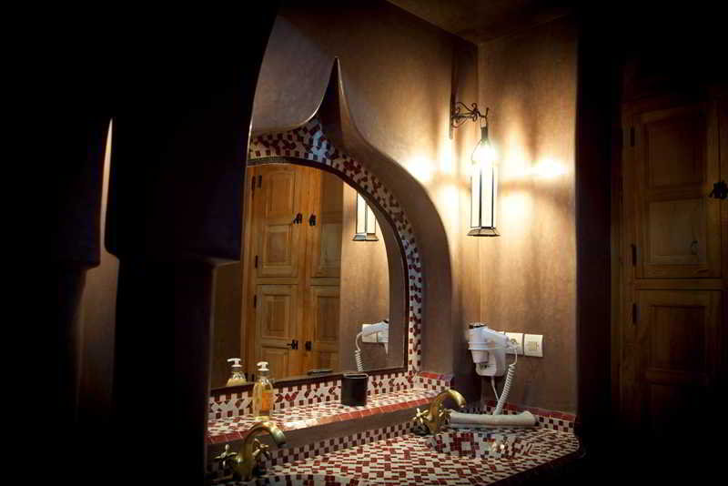 Riad Granvilier - Genel