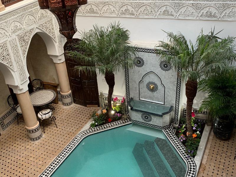 Riad Abaka by Ghali - Genel
