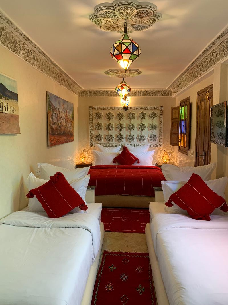 Riad Abaka by Ghali - Oda