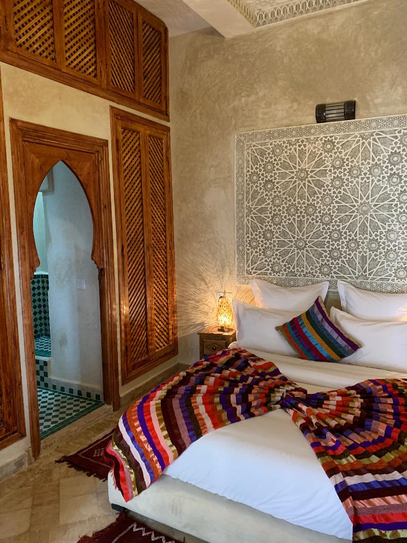 Riad Abaka by Ghali - Oda