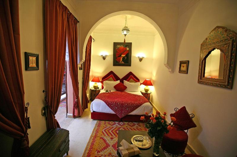 Riad Laora - Oda