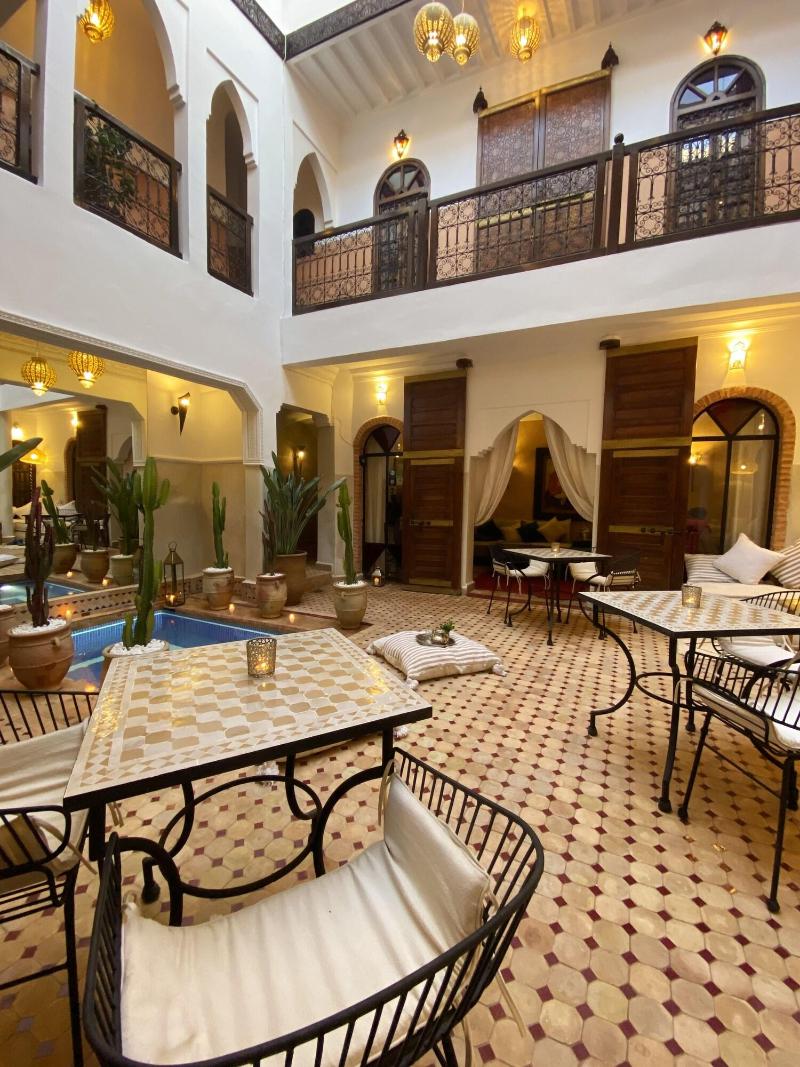 Riad Laora - Restoran