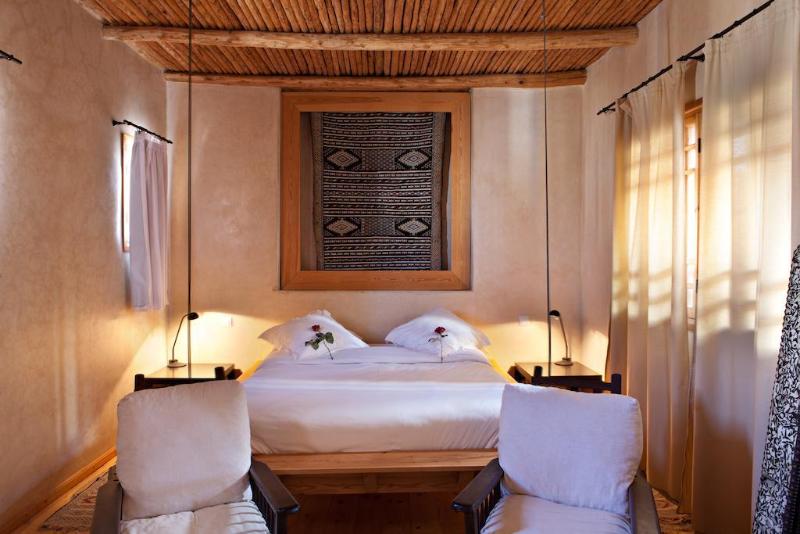 Riad Chbanate - Genel