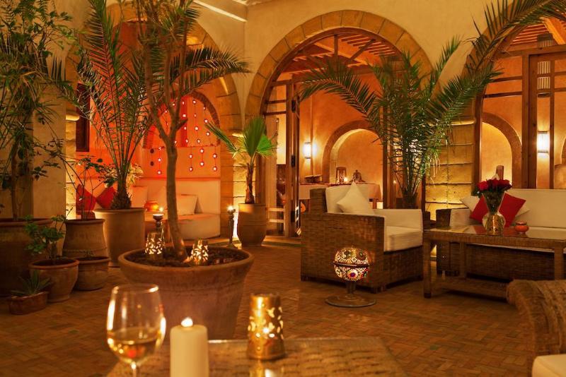 Riad Chbanate - Genel