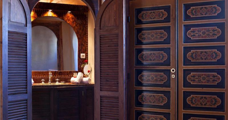 Riad Chbanate - Genel