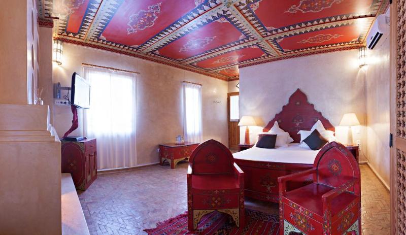 Riad Chbanate - Genel