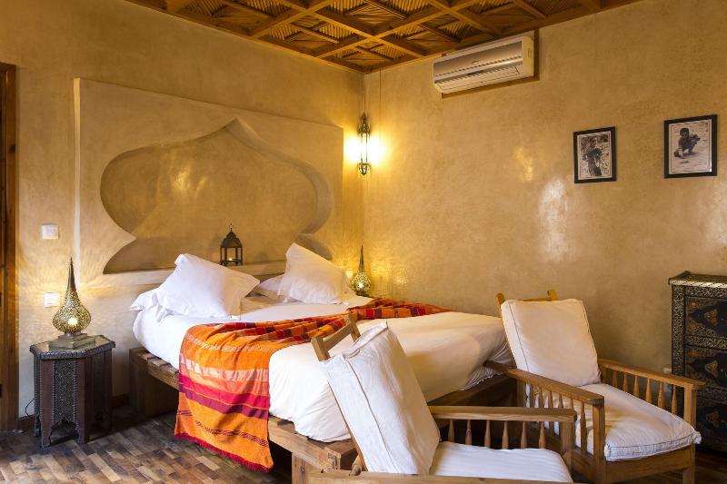 Riad Chbanate - Genel
