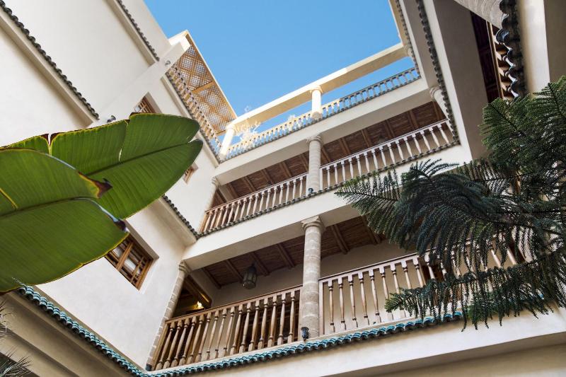 Riad Chbanate - Genel