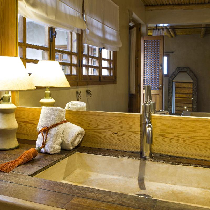 Riad Chbanate - Oda