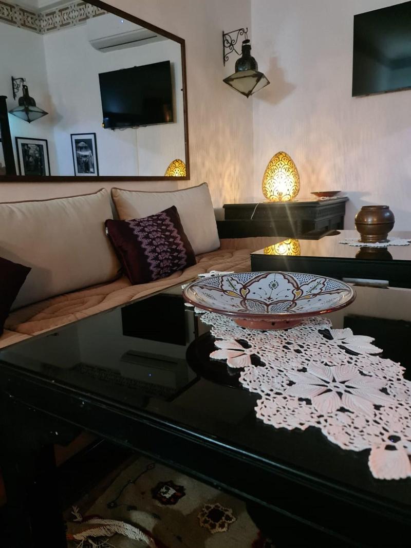 Riad Aubrac - Toplantı