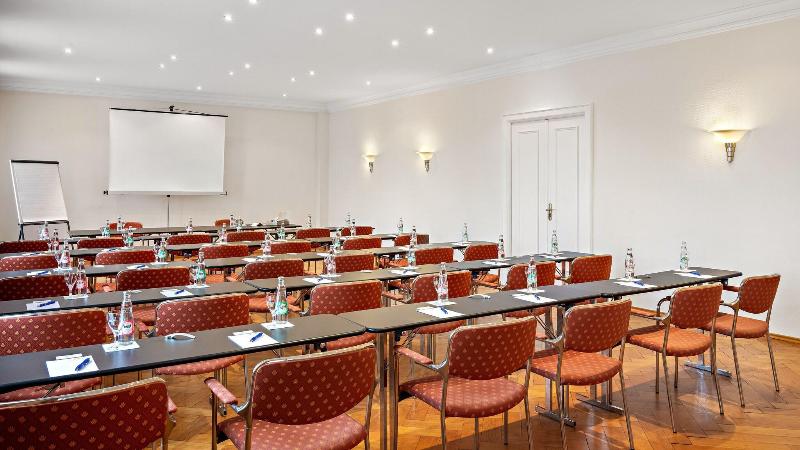 Hotel Bayerischer Hof Dresden - Toplantı