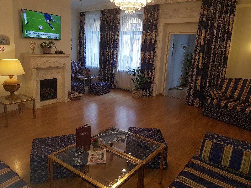 Hotel Bayerischer Hof Dresden - Genel