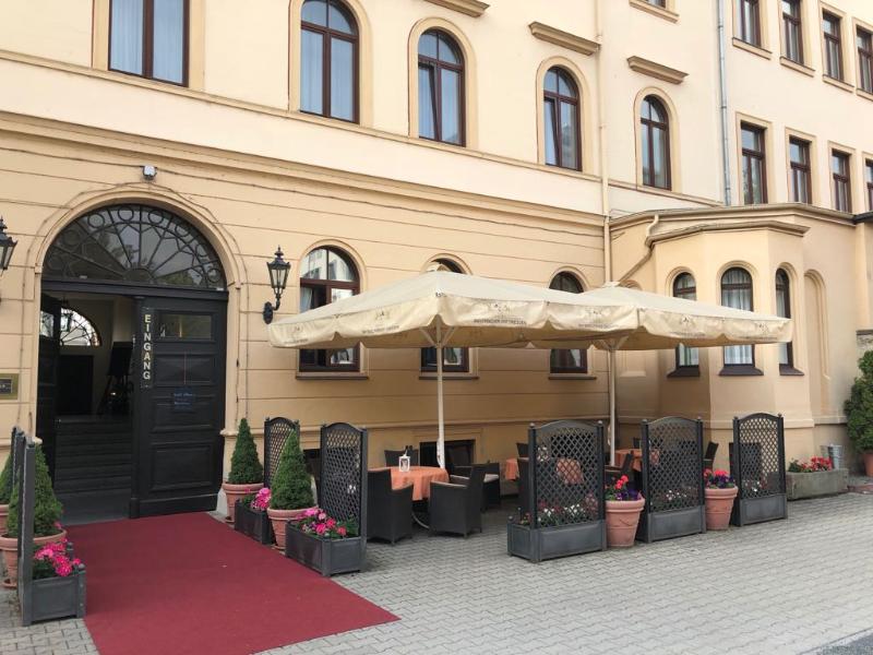 Hotel Bayerischer Hof Dresden - Teras