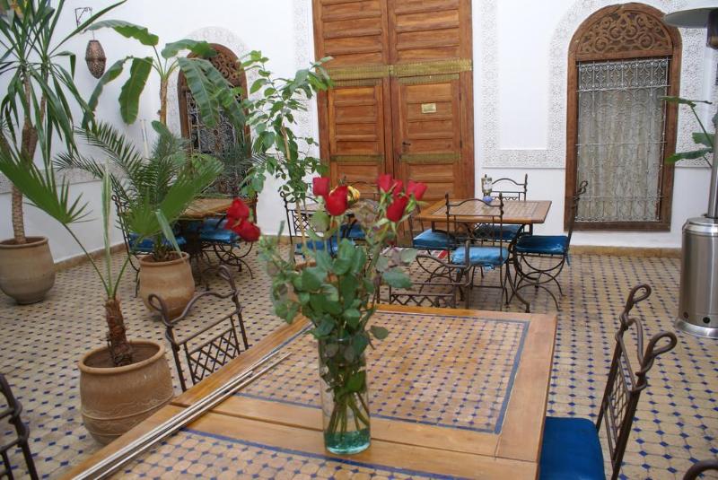 Riad Attarine - Genel