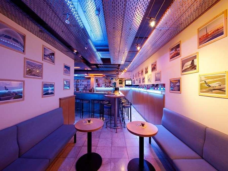 Globana Airport Hotel - Bar