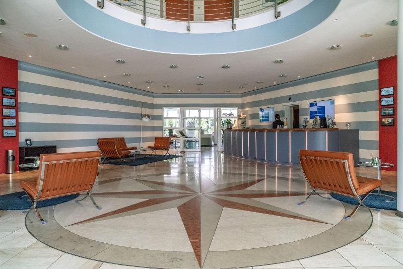 Globana Airport Hotel - Lobi