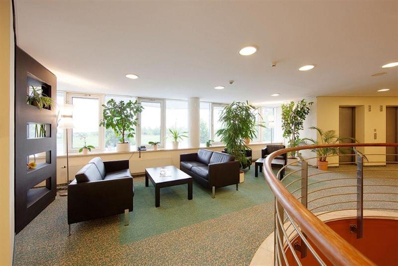 Globana Airport Hotel - Genel
