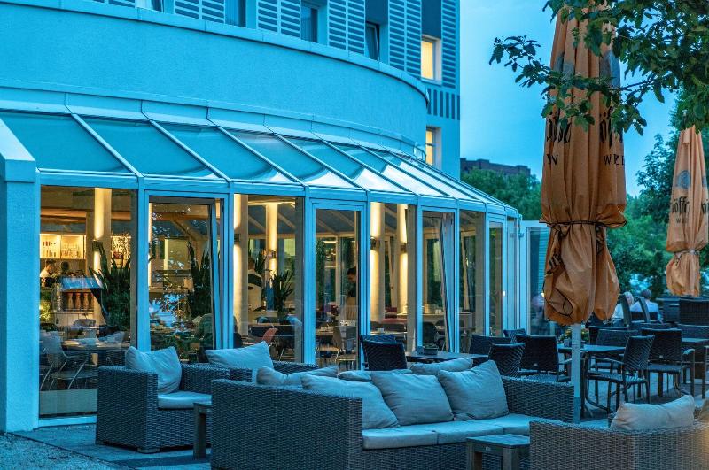 Globana Airport Hotel - Genel