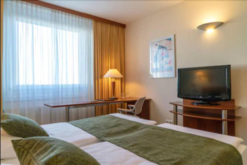 Globana Airport Hotel - Oda