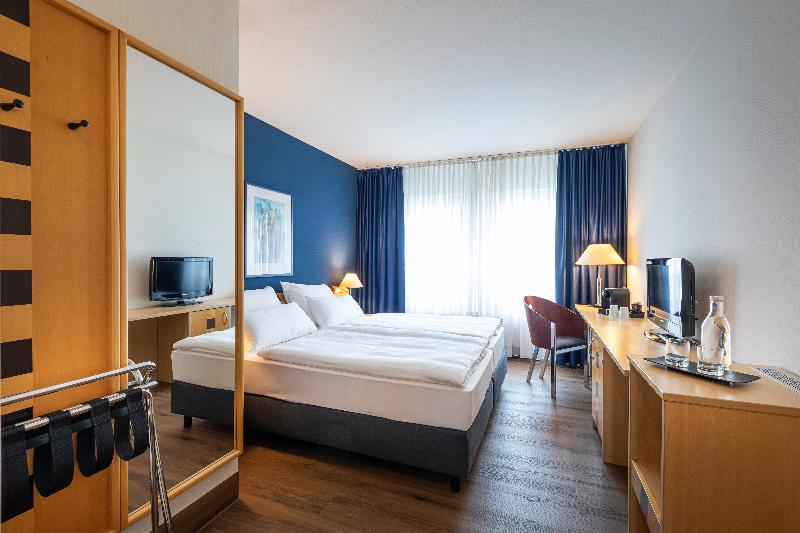 Achat Hotel Dresden Elbufer - Oda