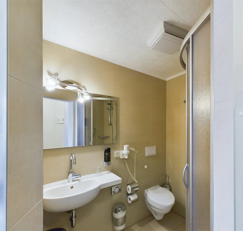 Alt-Connewitz Hotel - Oda