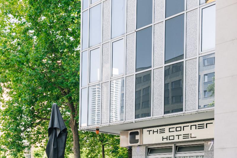 Homaris The Corner - Self-Check In - Genel