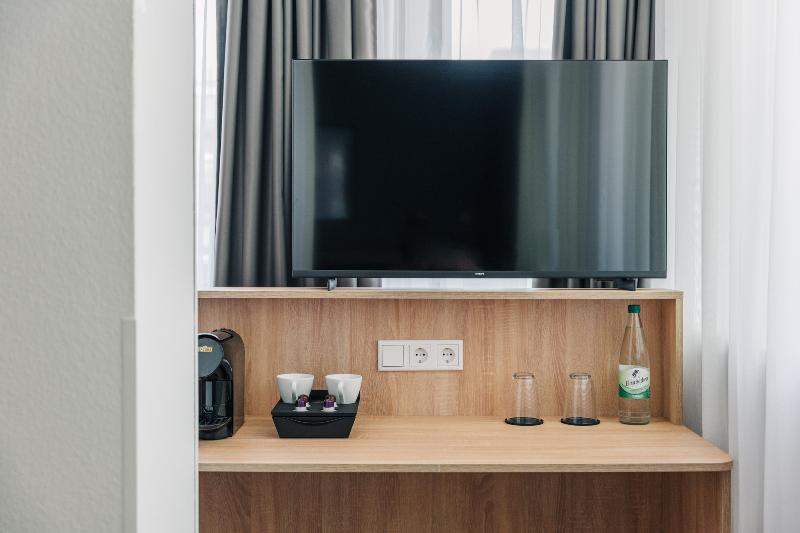 Homaris The Corner - Self-Check In - Oda