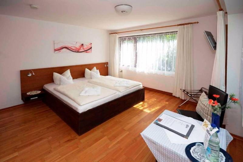 Hotel Am Wasserturm - Genel