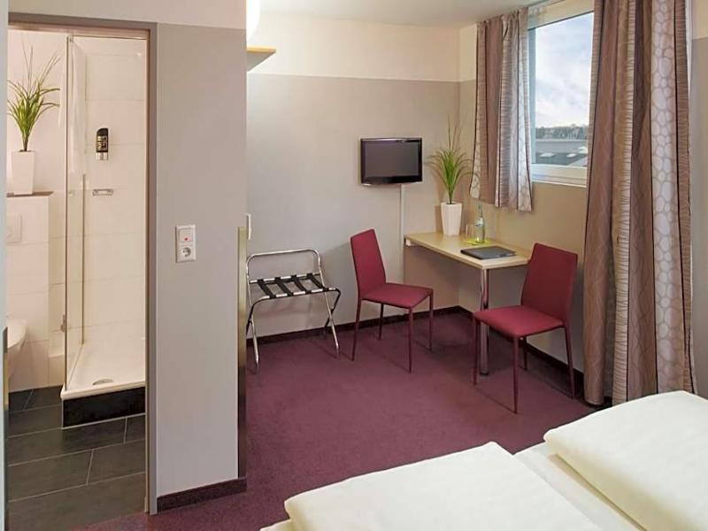 Hotel Mainstation - Genel