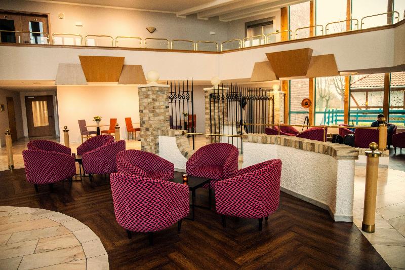 Best Western Parkhotel Brehna-Halle - Lobi