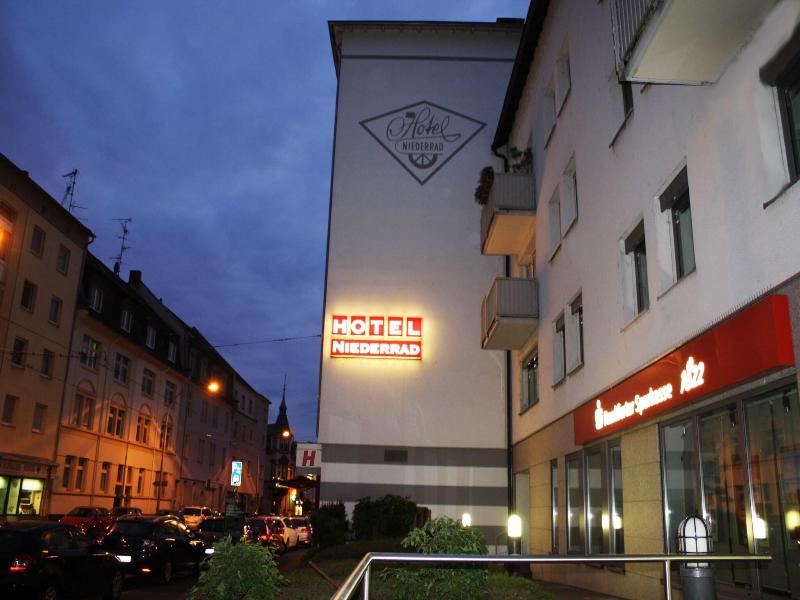 Hotel Niederrad - Genel