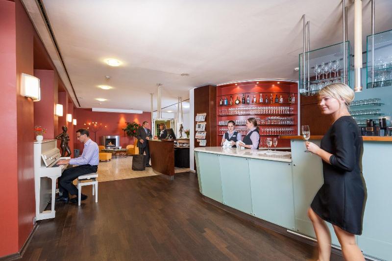 Parkhotel Wolfsburg - Lobi