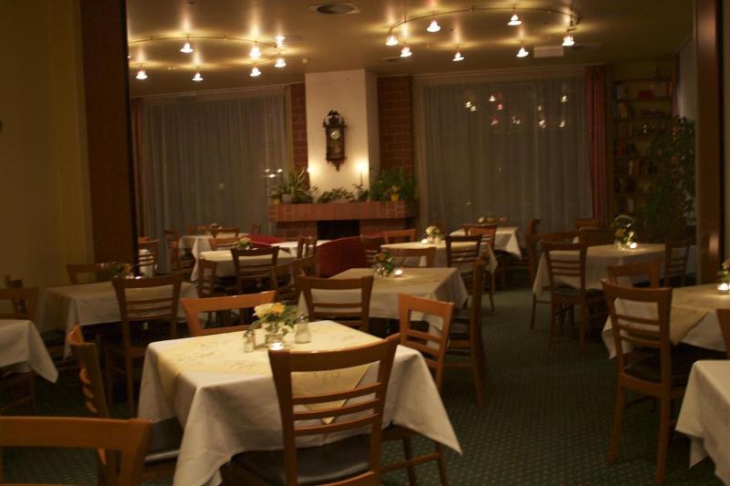 Acron Hotel Wittenberg - Restoran