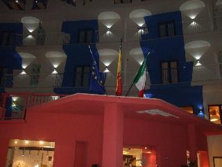 Tus Hotel