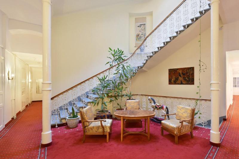 Palais Hotel Erzherzog Johann - Lobi