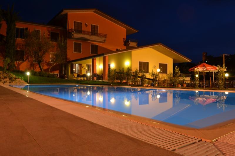 Hotel Il Castello - Genel