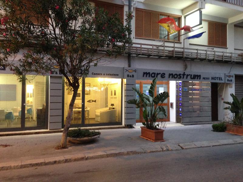 Mare Nostrum Petit Hotel - Genel