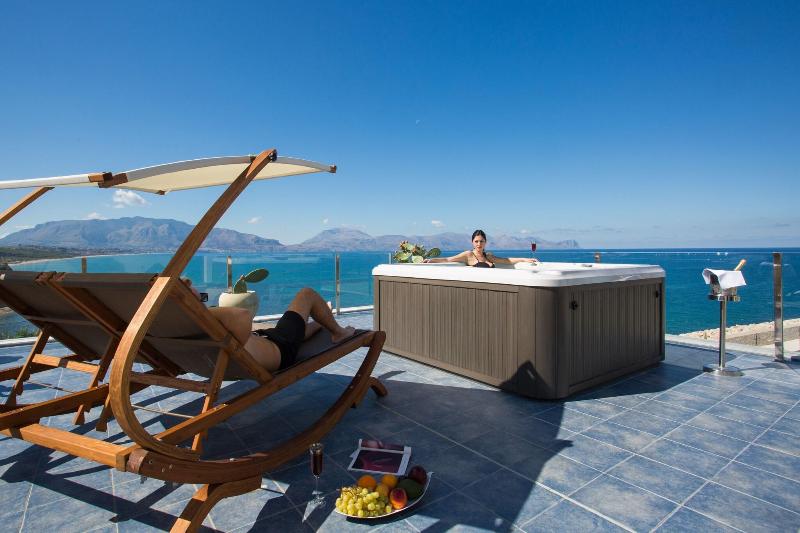 Marina Holiday - Teras